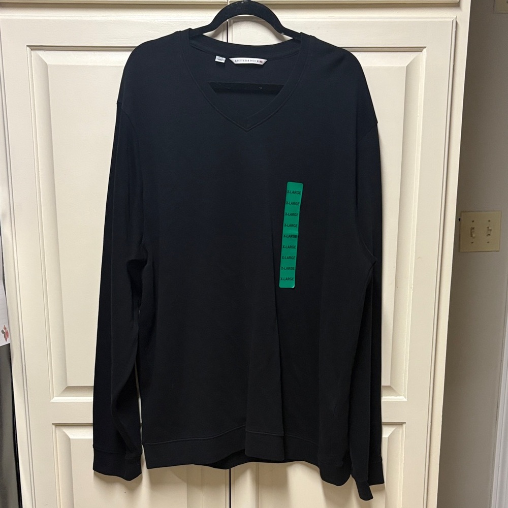 NWT Cutter & Buck Black V-Neck Long Sleeve 100 percent Pima cotton Men's Shirt